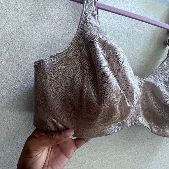 Women's Playtex Full Coverage Underwire Non-Padded Wide Straps Bra Size 42C - Picture 3 of 5